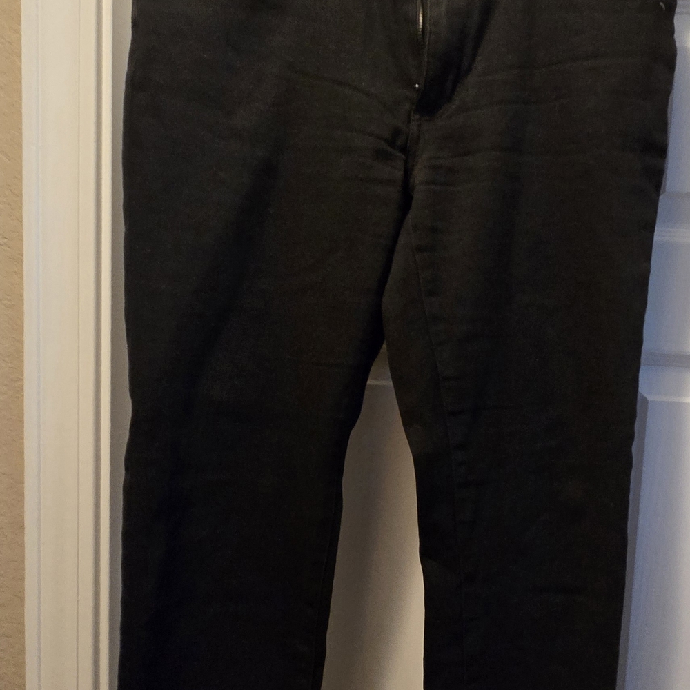 Tahari Black Skinny Jeans for Women